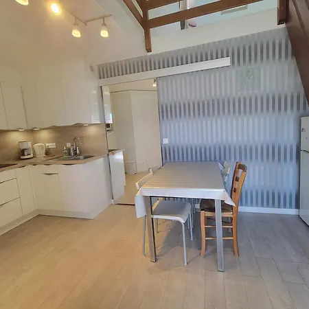 Beautiful T3 With Balcony - Near * Fréjus