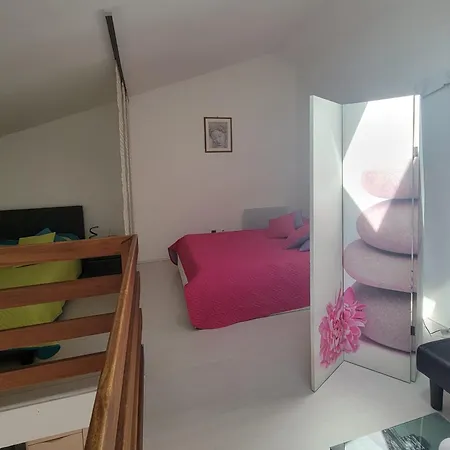 דירה Beautiful T3 With Balcony - Near Fréjus