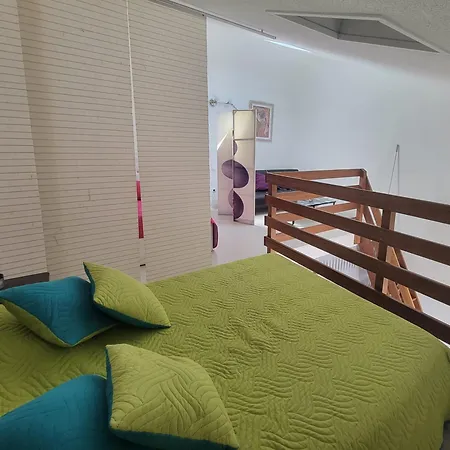 Beautiful T3 With Balcony - Near דירה *